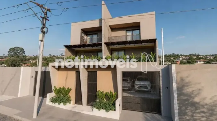 UMA CASA GEMINADA QUE ELEVA O PADRÃO DE MORAR NO FERNÃO DIAS.
