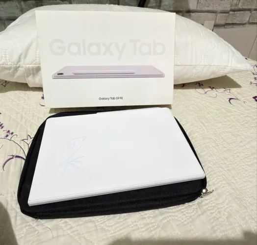 Samsung Galaxy Tab S9 FE 128 GB Wi-Fi - Lilás