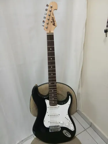 Guitarra Menphis by tagima MG22