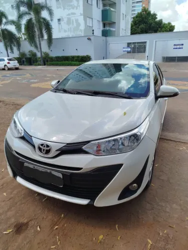 Toyota Yaris XL Sedan 1.5 Flex 16V 4P Aut. 2019