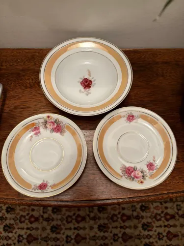 Trio de porcelana japonesa 