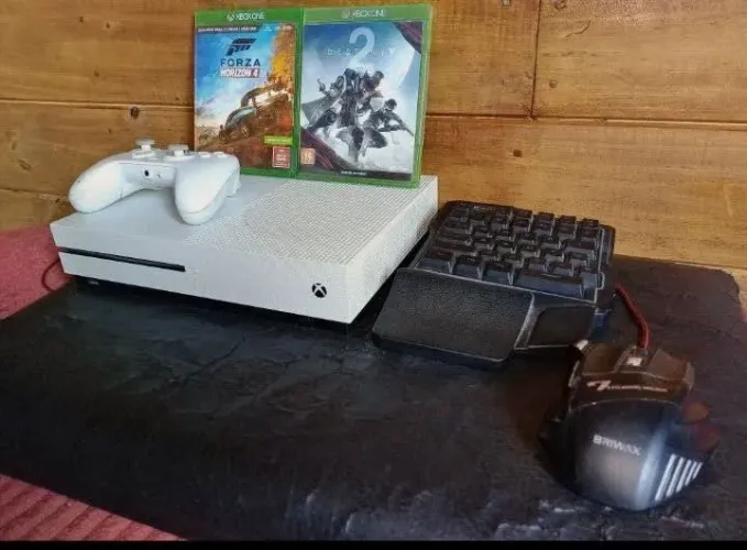 Xbox one s 1 Tb