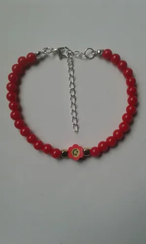 Pulseira de miçanga com flor