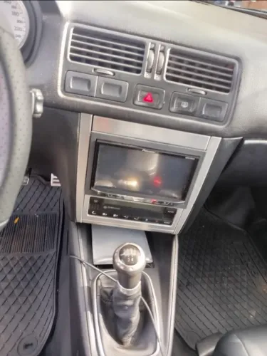 Volkswagen Golf Sportline 1.6 MI Total Flex 8V 4P 2012