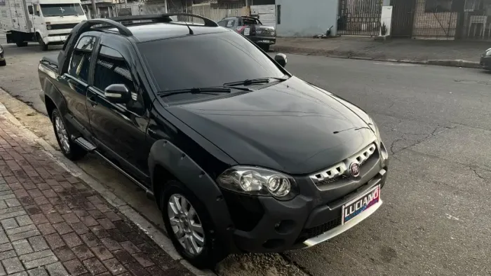 Fiat Strada Adv.1.8 16V Dualogic Flex CD 2013