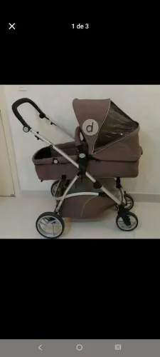 Carrinho de bebê com bebê conforto Galzerano