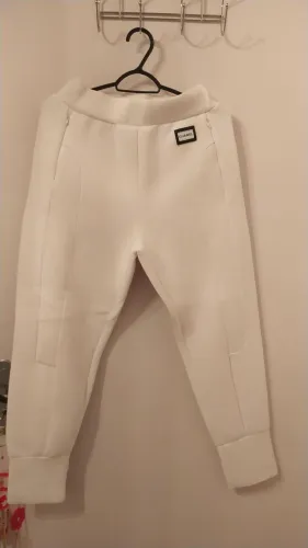Calça Chanel