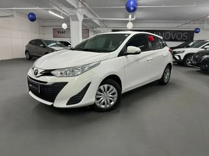 Toyota Yaris Live 1.3 Flex 16V 5P AUT 2022
