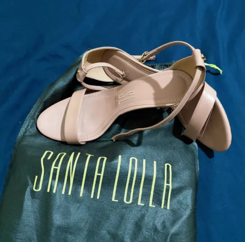 Sandália Santa Lolla N°35 nude NOVA!