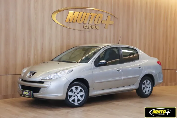 Peugeot 207 Sedan Active 1.4 Flex 8V 4P 2014