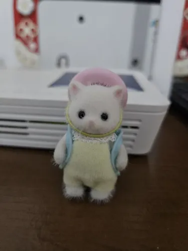 Sylvanian Families - Gato Siamês Bebê