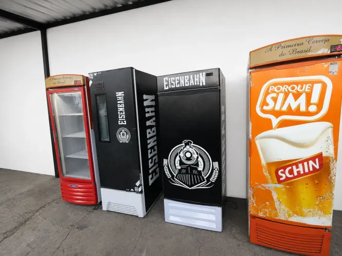 Cervejeiras em ótimo estado
