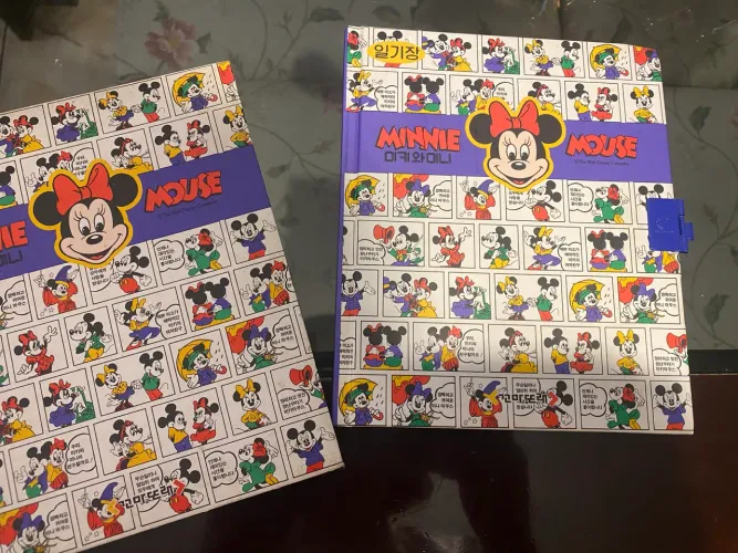 Diário/agenda antiga Minnie Mouse