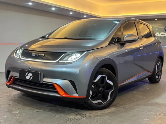 BYD Dolphin EV (Elétrico) 2024