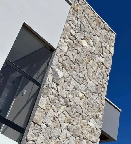 Pedra moledo , pedra escravo,e jardim