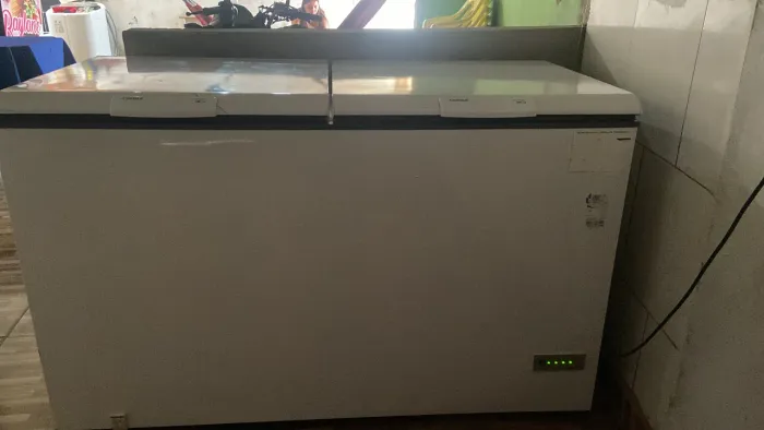 Vendo esse freezer