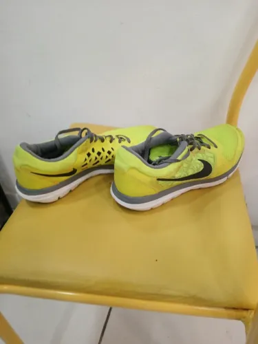 NIKE FLEX RUN AMARELO ÓTIMO ESTADO