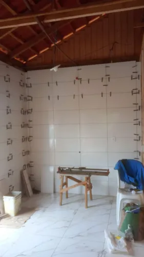 Serviços de construção, pintura, pequenos reparos
