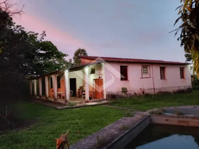 Terreno Comercial de 3.245 m² à Venda em Itaguaí