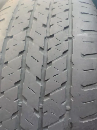 Par de Pneus Bridgestone Dueler 225/55 R18 Meia Vida - R$ 125 Cada