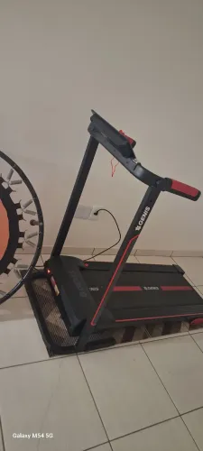 Vendo uma esteira eletrica e um jamp jamp fitness