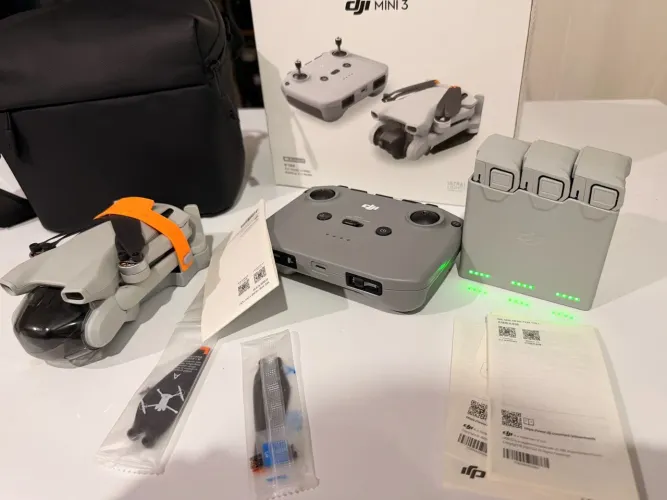 Drone DJI mini 3 combo fly more