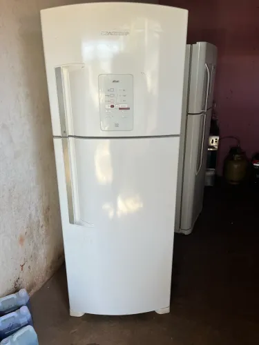 Vendo geladeira Brastemp 