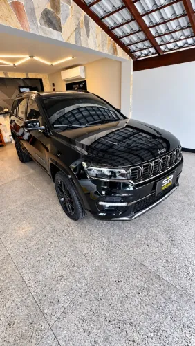 Jeep Commander Black Hurricane 2.0 4X4 TB AUT 2025