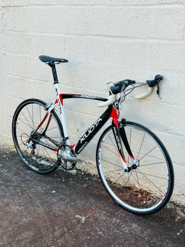 Speed Carbono Kuota Kredo 56
