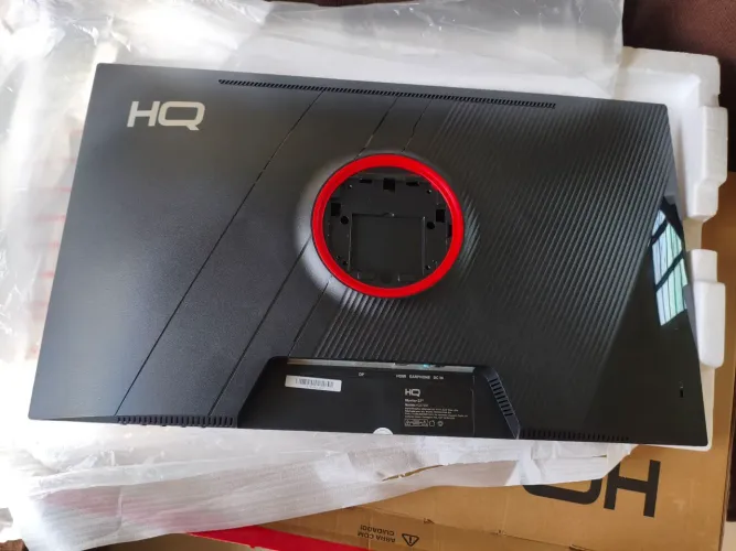 Monitor HQ FHD 100 Hz Pra retirada d peças