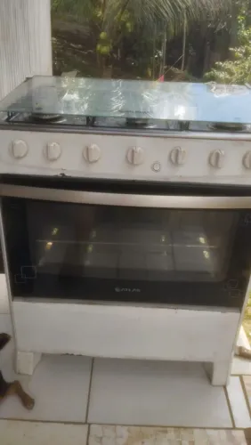 Vendo esse fogão 6 bocas,funcionando tudo chama no WhatsApp *