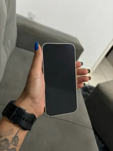 iPhone 14