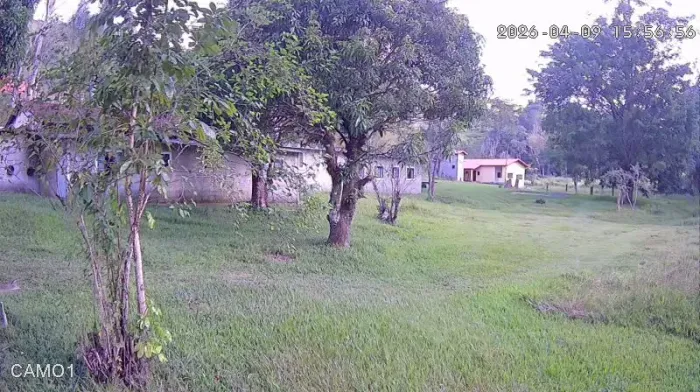 ALUGO CHÁCARA PRA MORADIA 