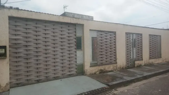 Imóvel para venda tem 170 metros quadrados com 3 quartos em Coqueiro - Belém - PA