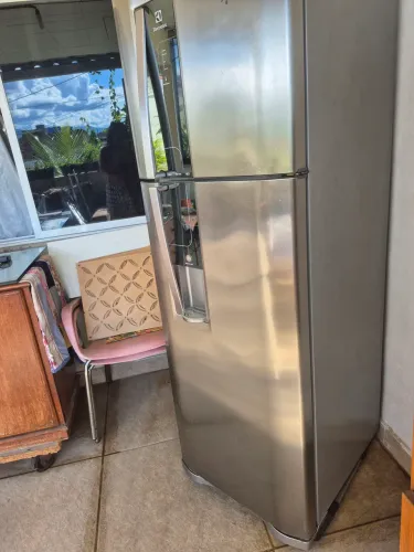 Geladeira inox