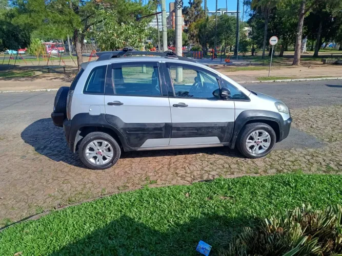 Fiat Idea Advent./ Adv.locker 1.8 MPI Flex 5P 2012