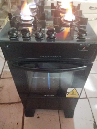 Fogão semi-novo