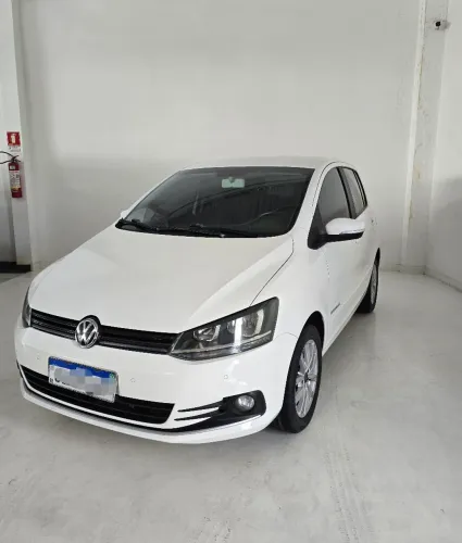 Volkswagen Fox Comfortline 1.0 Flex 8V 5P 2015