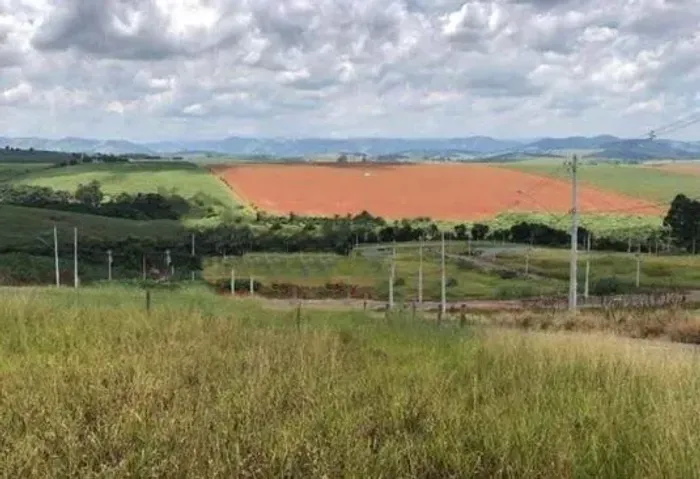 Vendo lote colina do rei pouso alegre