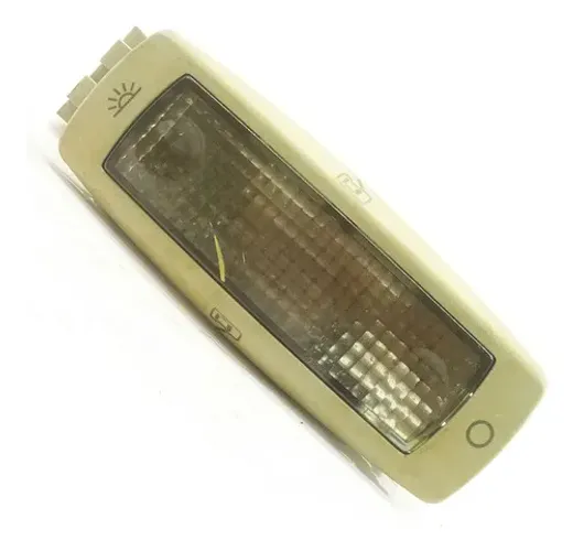 Luz Teto Cortesia Porta Traseira Direita Volkswagen Bora 200
