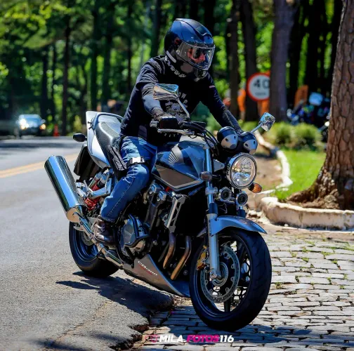 Honda CB 1300 Super Four 2008 - Impecável! Baixa Km, Revisada.