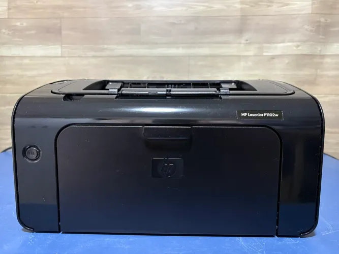 Impressora HP LaserJet P1102w