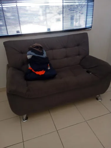 Sofá 2 lugares