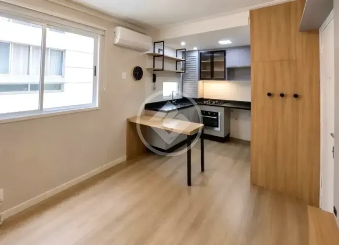 AK-apartamento 1 dormitório 1 vaga Centro - Florianópolis