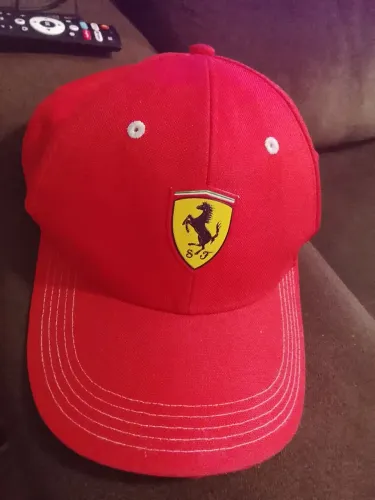 Boné original Puma Ferrari 
