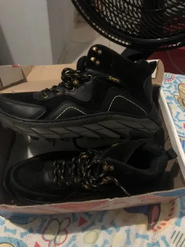 Vendo Bota trekking da Zapy 