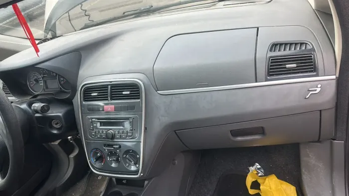 Fiat Punto em peças 