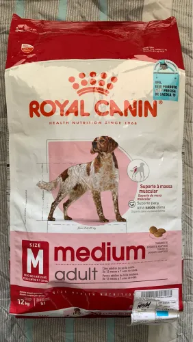Ração Royal Canin Adult Medium 12kg