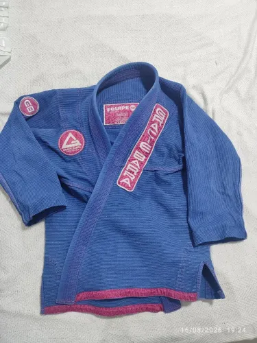 Kimono Gracie Barra azul tamanho A1 GIRLS!