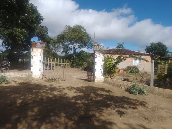 Casa no Sítio Sambaíba - Vendo ou Troco por Casa em Garanhuns